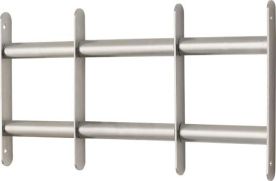 Schlüsseldienst Schlüsselnotdienst (19) Metallplatten und Gitter dienen als besonders starken Einbruchschutz, aber auch nur dann wenn er professionell montiert wird. Fachgerechter Einbau vom Schlüsseldienst Hohen Neuendorf